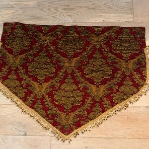Croscill Imperial Empress Brocade Red Gold Valance tassels 40”X31” Ascot New